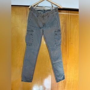 Rag & bone skinny cargo pants, size 28.